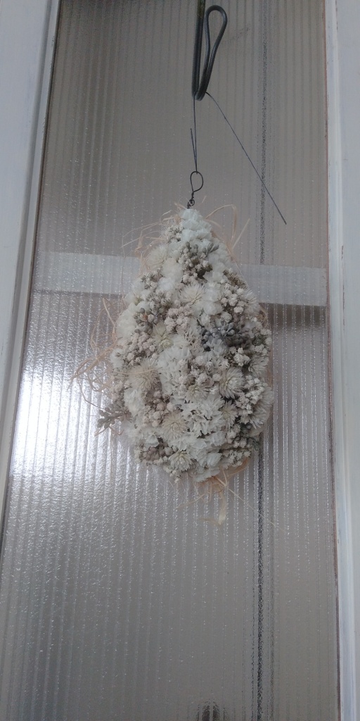 ④雫 縦約17㎝ 横約10㎝ 1800円