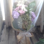 ⑮パーティーへの花束